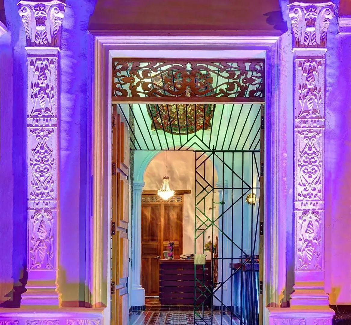 Casa De Leda, A Kali Hotel